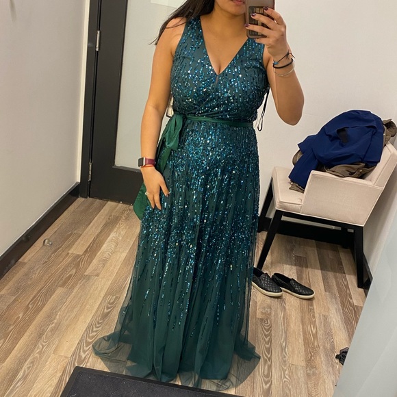 Adrianna Papell Emerald green gown dress - Picture 3 of 3